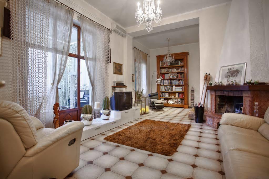קסטיליאונצ'לו Hotel Atlantico מראה חיצוני תמונה